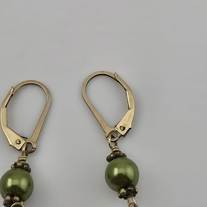 14k Yellow Gold Fill Olive Green Bead Dangle Earrings Danity Cute Vintage Estate