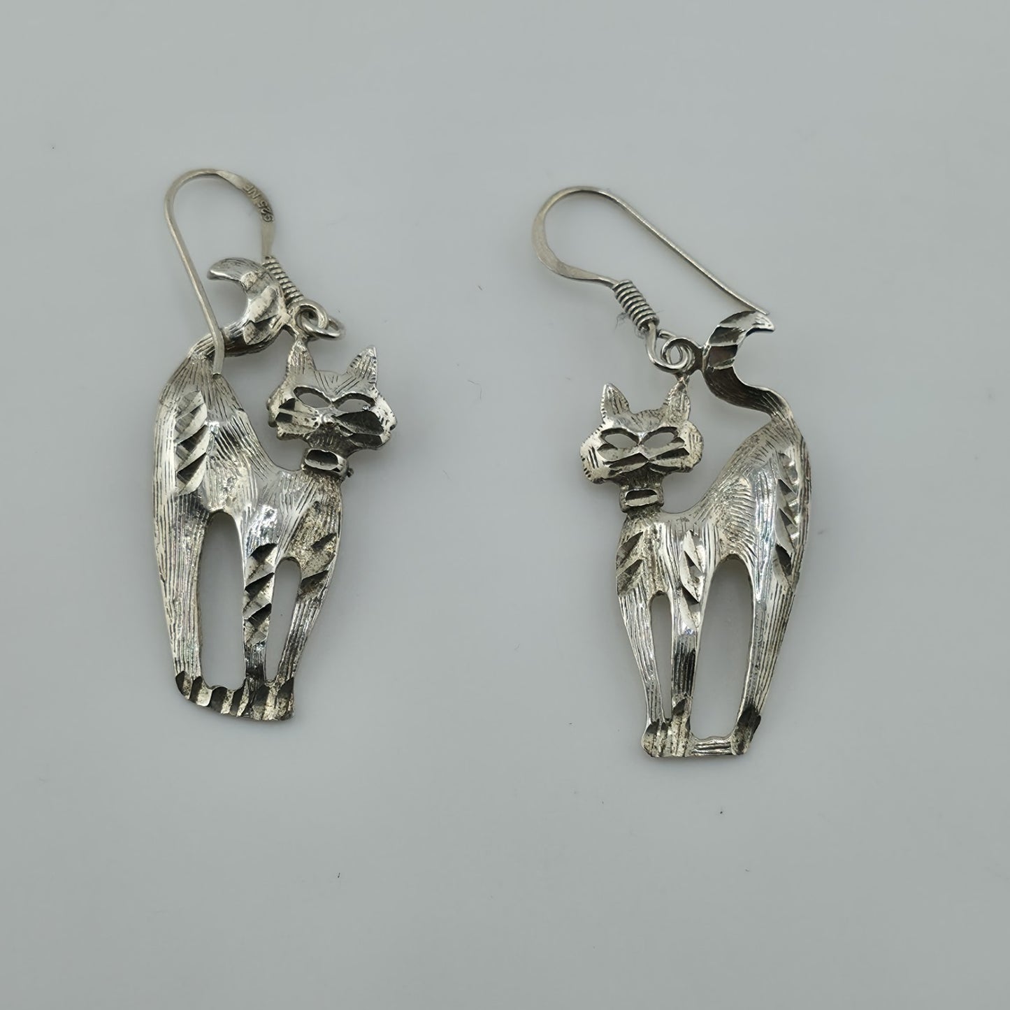 Sterling Silver Modernist Kitty Cat MCM Dangle Hook Earrings 4g 925 NF Vintage