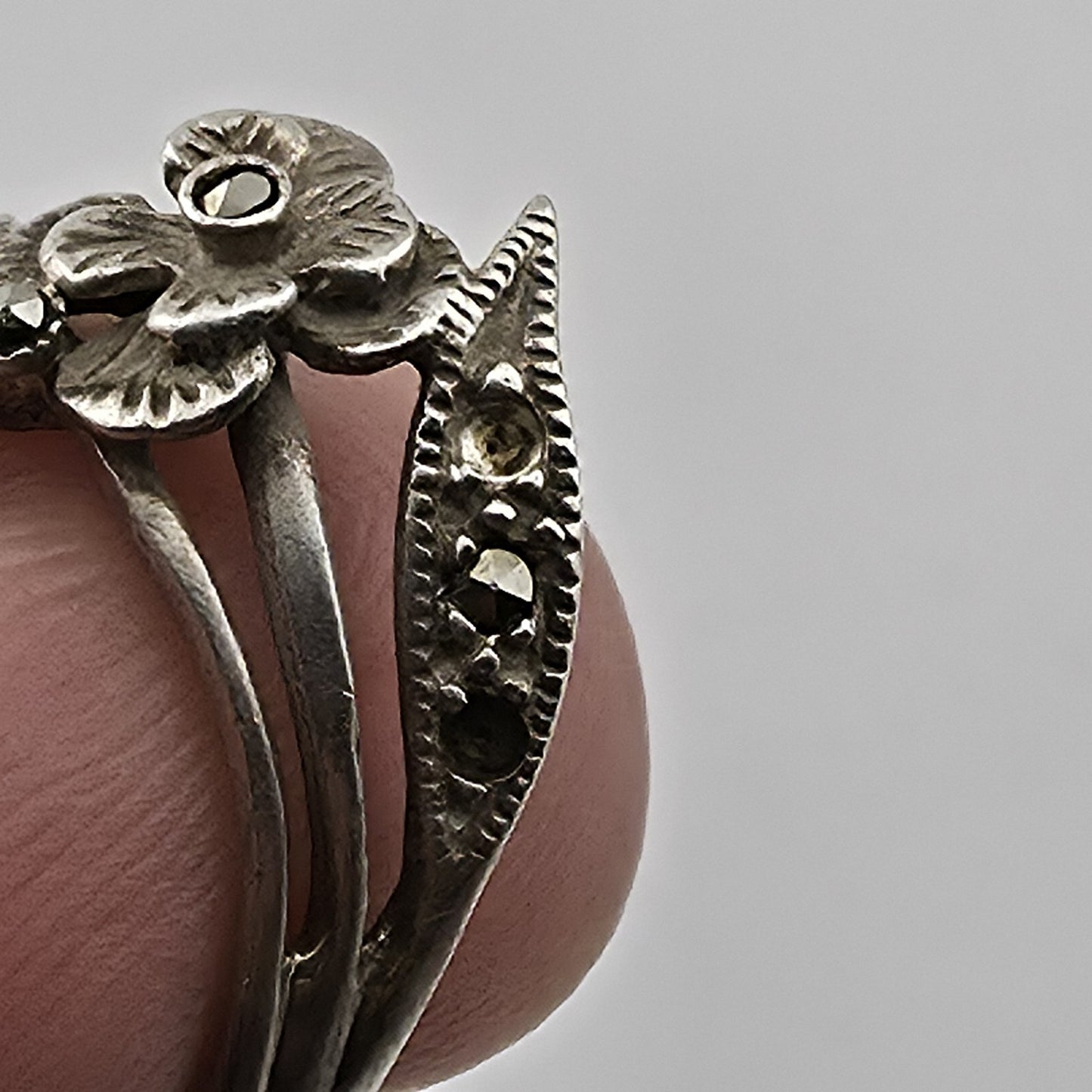 Sterling Silver Marcasite Flower Ring Size 5.5 Dainty Feminine Missing Stones