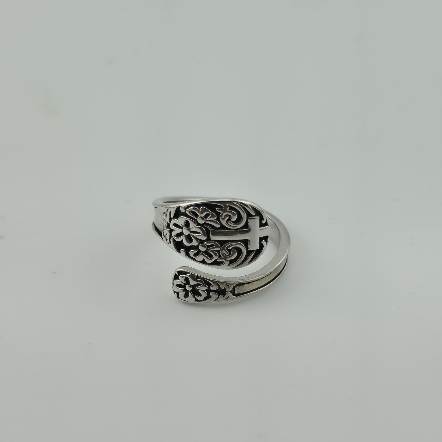 .925 Sterling Silver Wedding Band Ring  Men Women Adjustable Size Polished