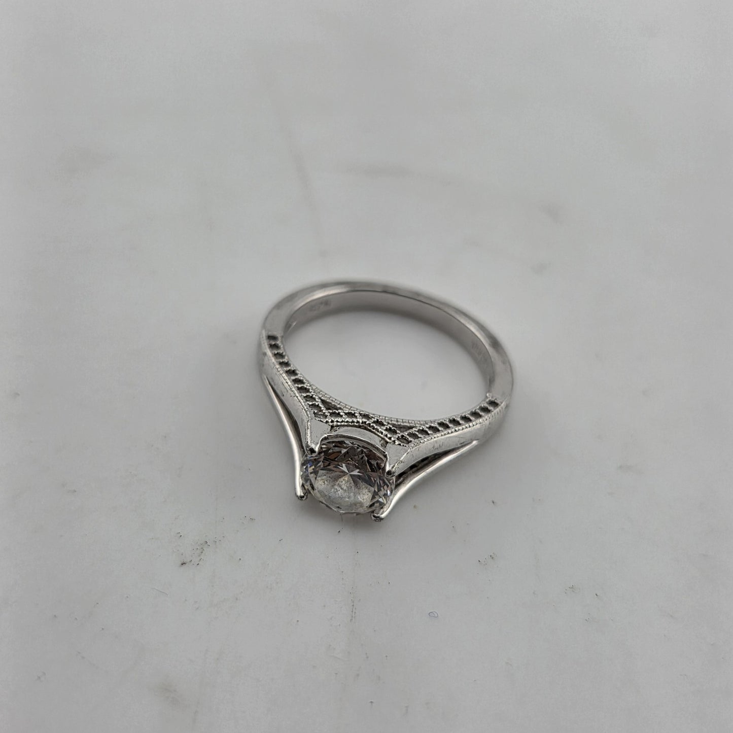 925 Sterling Silver Ring CZ ENGAGEMENT LADY Cute Eiffel tower Size 6.75