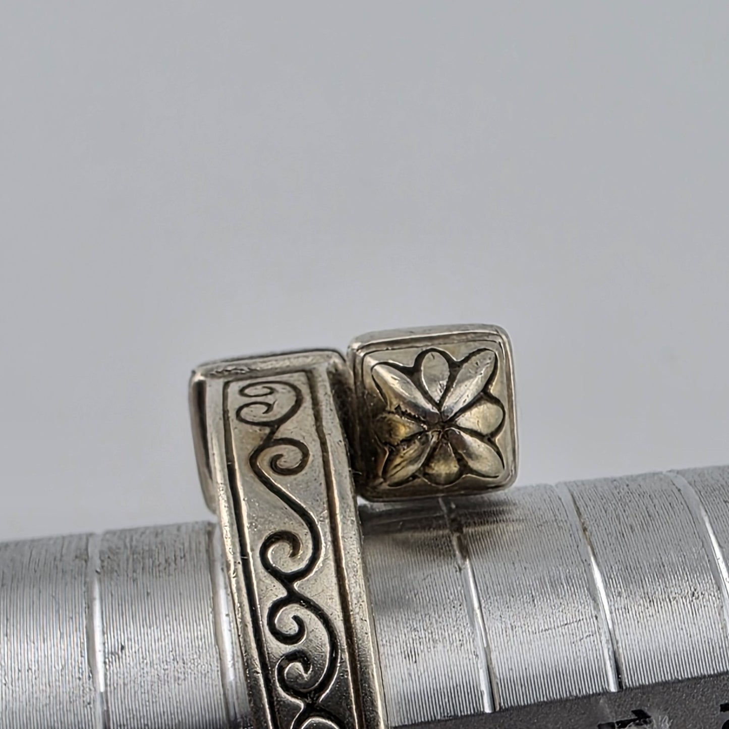 Sterling Silver Rinf Etched Bypass Size 9 Adjustable Vintage