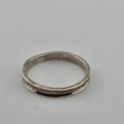 SILPADA RING STERLING 925 HAMMERED STACKABLE CONCAVE SIZE 7