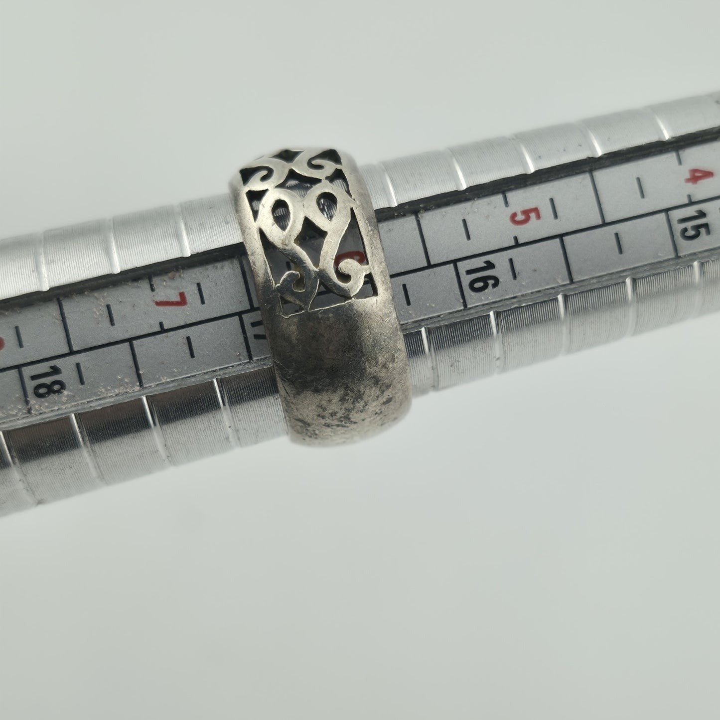 925 Sterling Silver Ring Dome Open work band Size 6 Cocktail