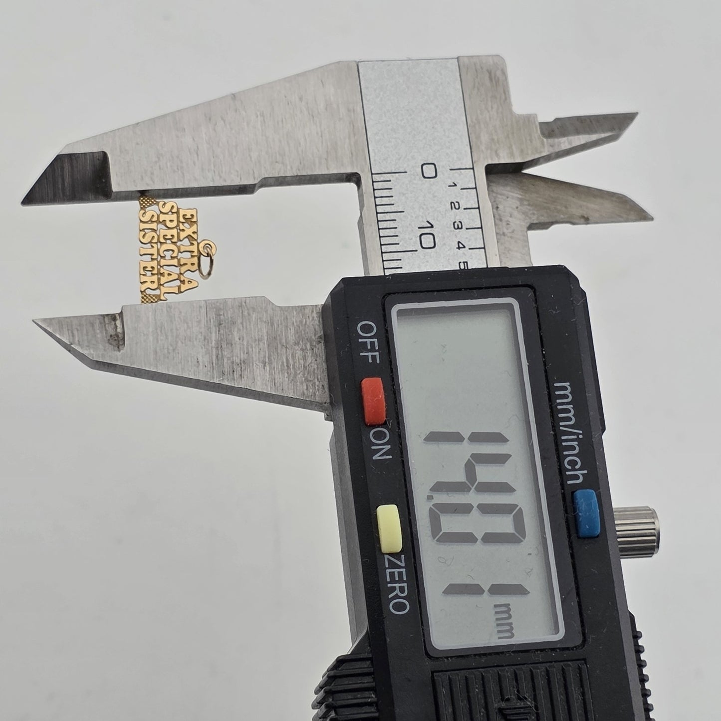 14Kt Yellow Gold "EXTRA SPECIAL Sister" PENDANT WITH TINY HEART PENDANT