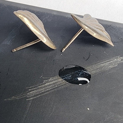 Vintage Sterling Silver 925 Ribbed Curved Fan Wings Triangle Stud Post Earrings