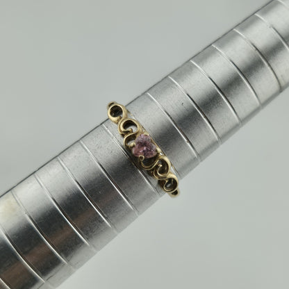 10K Yellow Gold Ring Heart Shaped Pink CZ Stone Size 7.5 1g Vintage