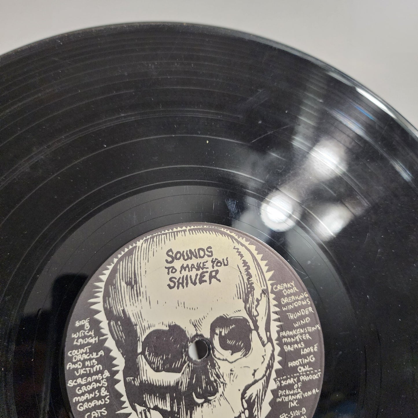 Sounds That Make You Shiver Pickwick Monster LP Vinyl  Scratches / Wear