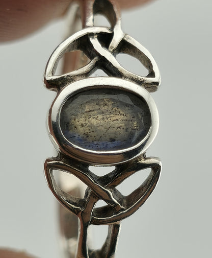 925 Sterling Silver Ring Celtic Trinity Knot Agate Blue Stone Size 8.75