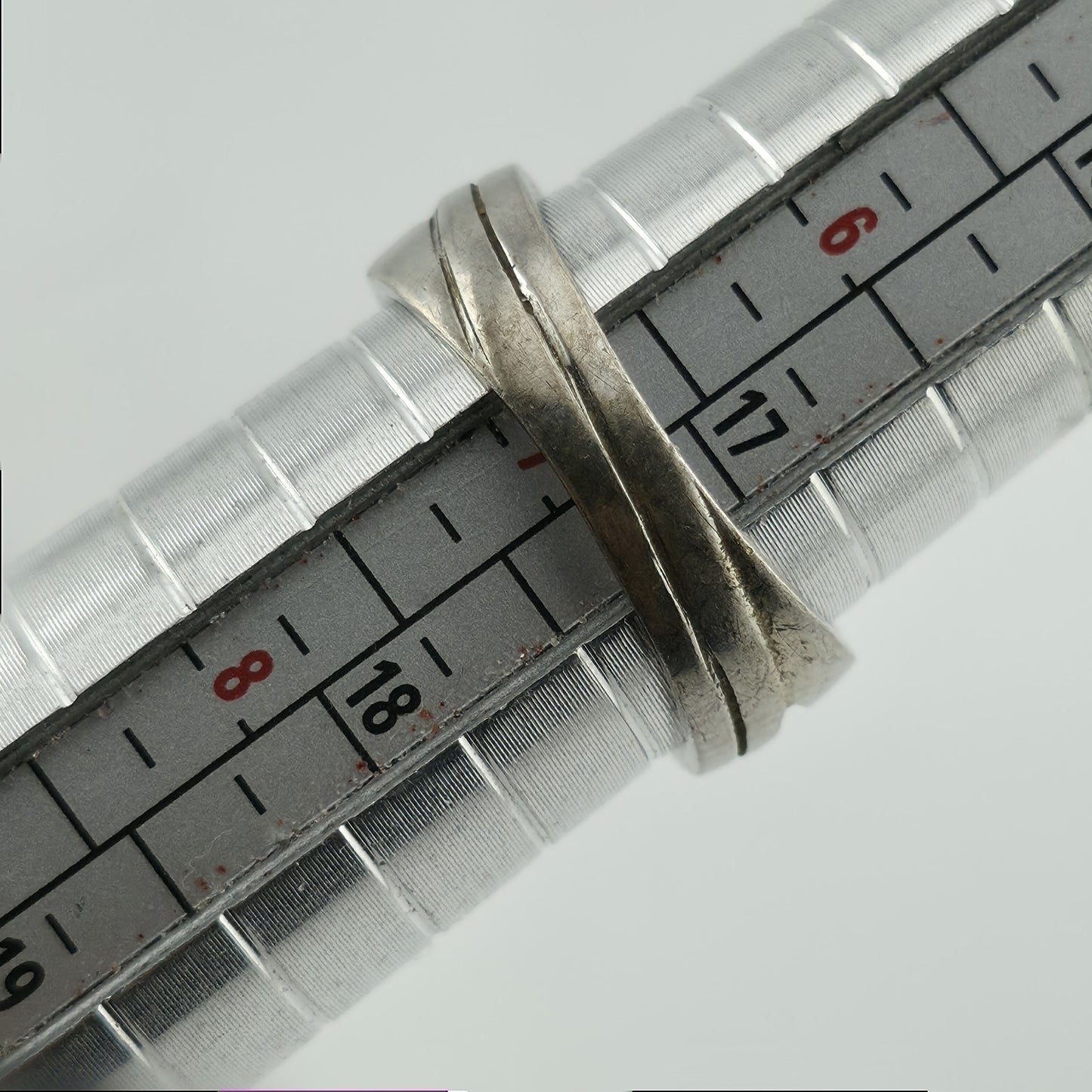 NF Sterling Silver Ring 925 Intertwined Crossover white black Stones Size 7