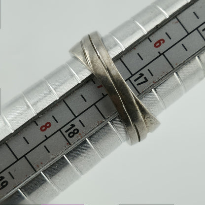 NF Sterling Silver Ring 925 Intertwined Crossover white black Stones Size 7