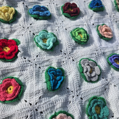 Vintage 70s Handmade 3D Rose Afghan Throw Blanket Granny 35x48 Floral Crochet