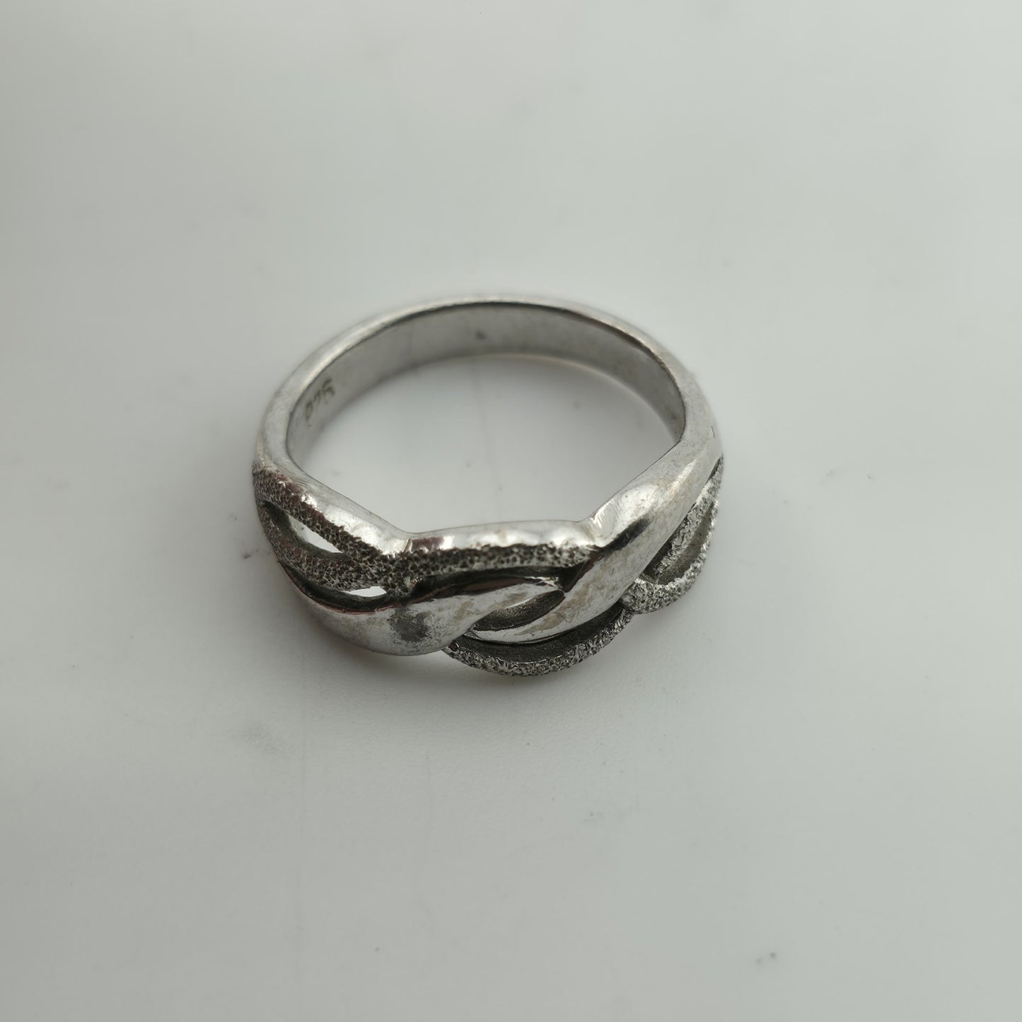 Vintage Sterling Silver Ring  925 Intertwined Design Size 7.5