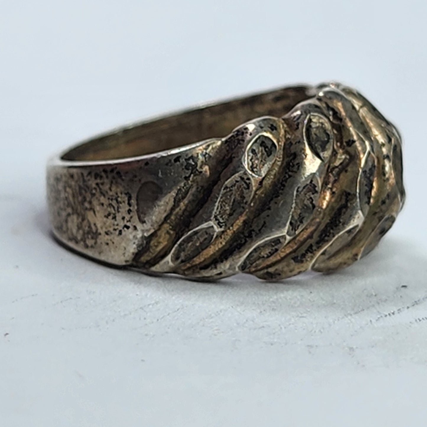 925 Sterling Silver Ring Fluted Dome Band  Size 7 Aged Patina Vintage