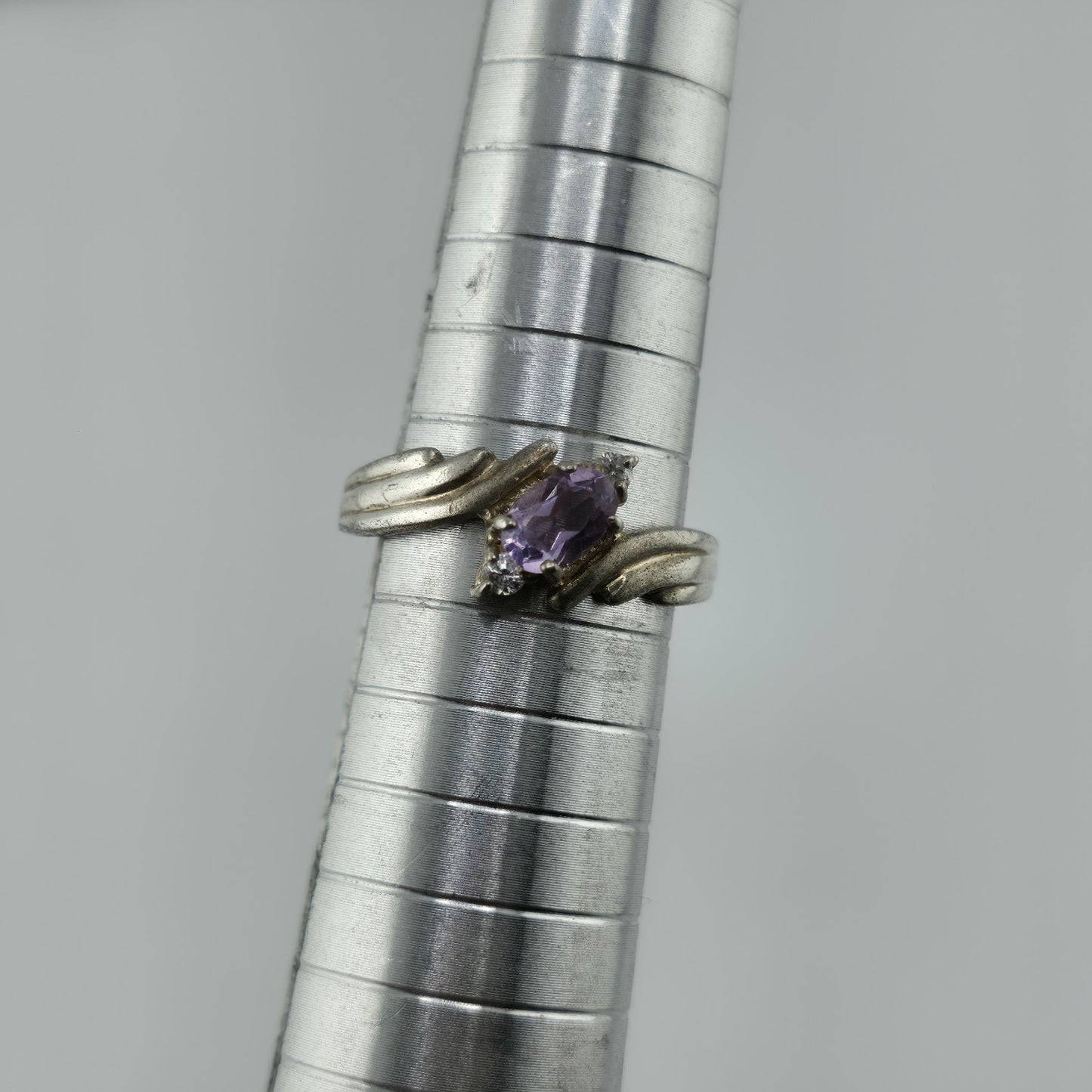 Sterling Silver 925 Amethyst Ring CZ Accent Swirl Band Vintage Size 7.25