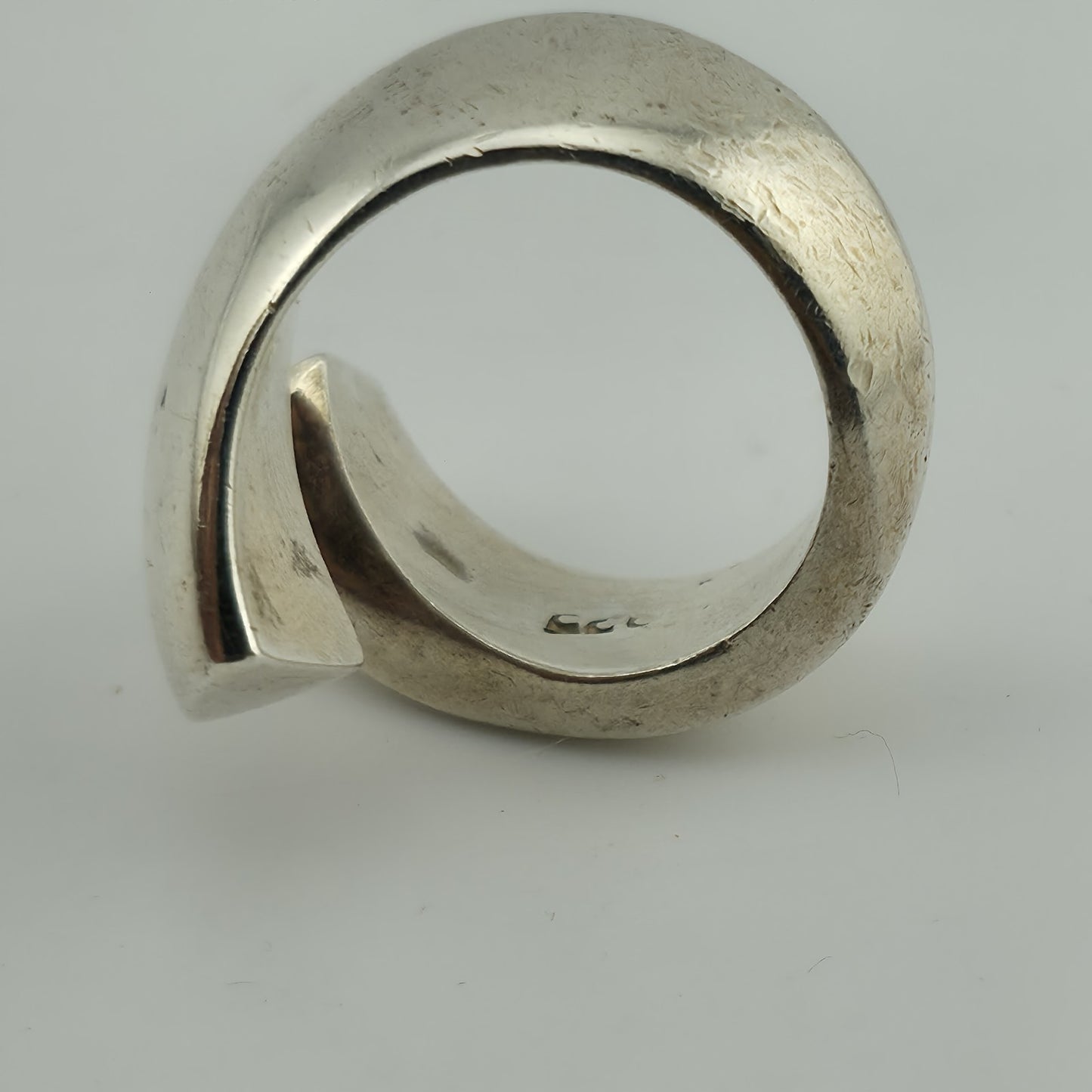 Vintage Ring Sterling Silver Modernist Bypass Size 7 Bold Abstract MCM 925