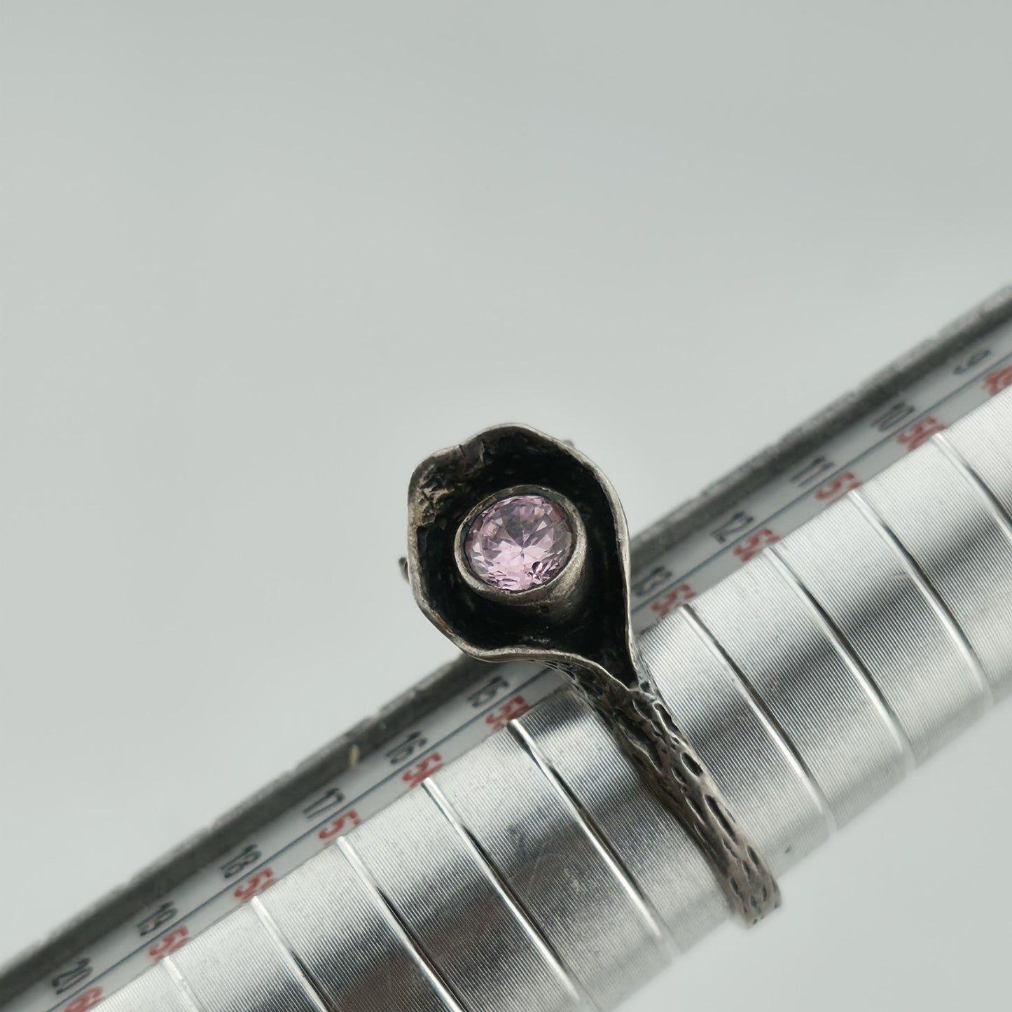 Sterling Silver 925 Ring Brutalist Organic Textured Floral Double Pink Stone 6.7