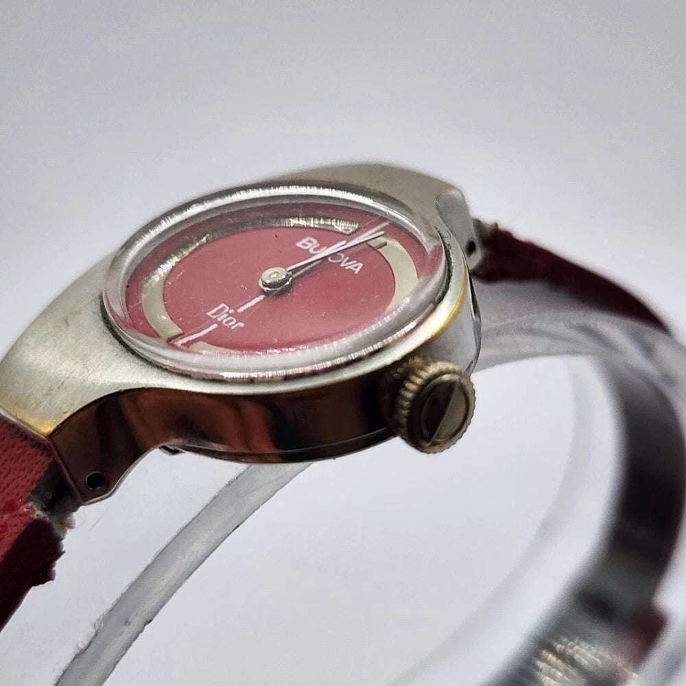 Christian Dior Watch Collaboration Vintage 1970s Ladies Reference 861913 Red