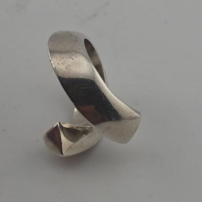 Vintage Ring Sterling Silver Modernist Bypass Size 7 Bold Abstract MCM 925