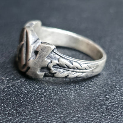 Vintage Third Reich SA Feldherrnhalle Honor Ring .900 Silver Wolfsangel 11