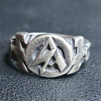 Vintage Third Reich SA Feldherrnhalle Honor Ring .900 Silver Wolfsangel 11