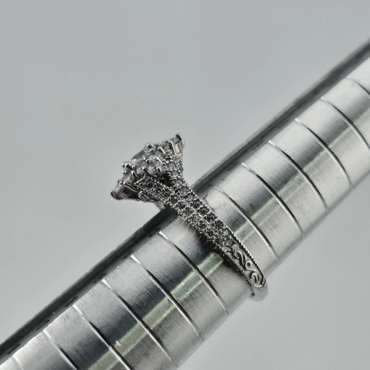 Sterling Silver CZ Halo Ring Size 6 Round Clear Stones Ornate Filigree Band