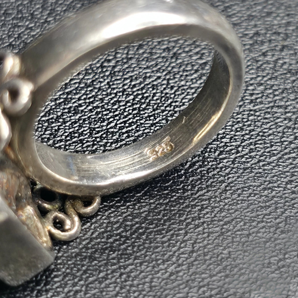 Sterling Silver 925 Mother of Pearl Statement Ring Size 7 Artisan Scroll Design