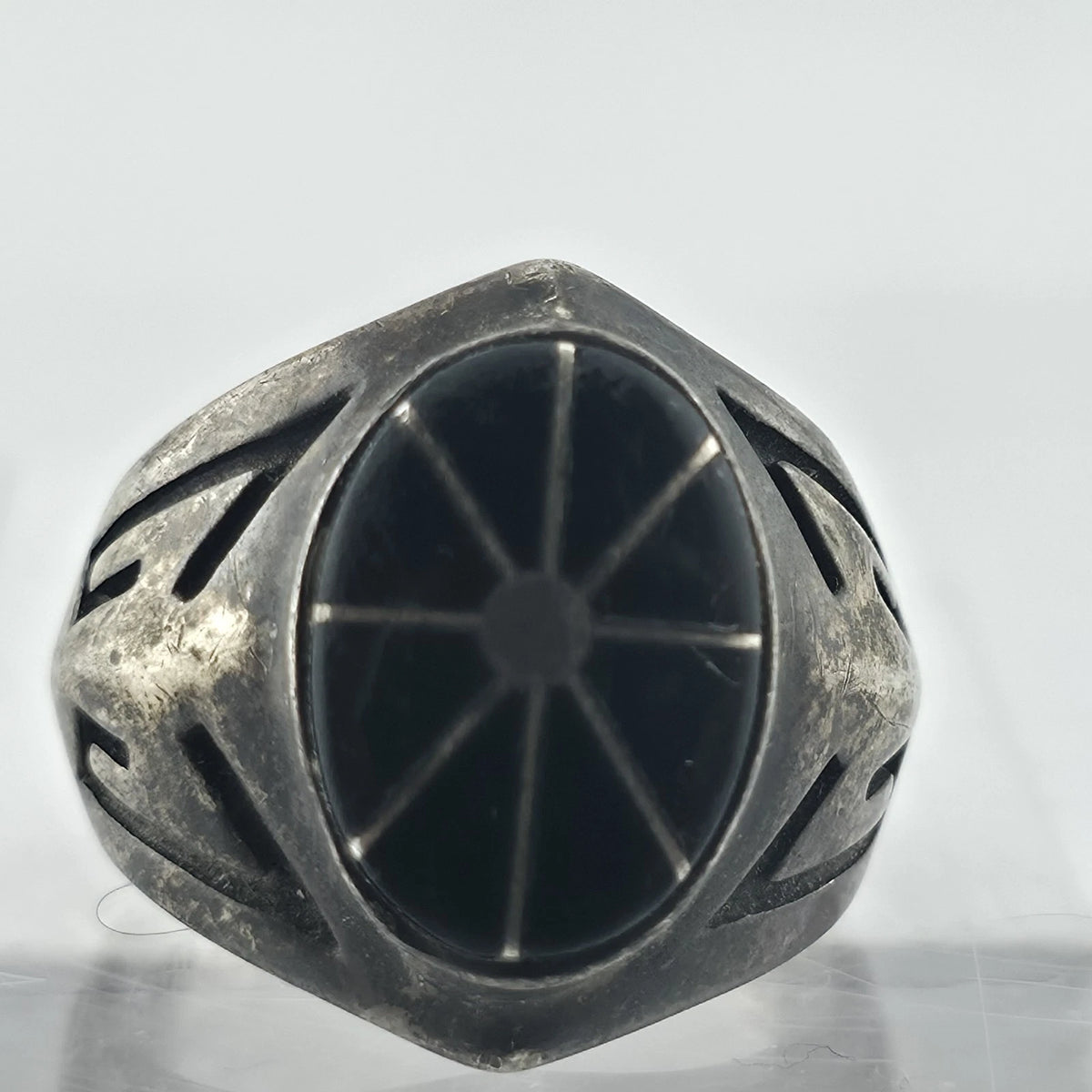 Vintage Sterling Silver Black Onyx Signet Ring Size 8 Inlay Sunburst Patina
