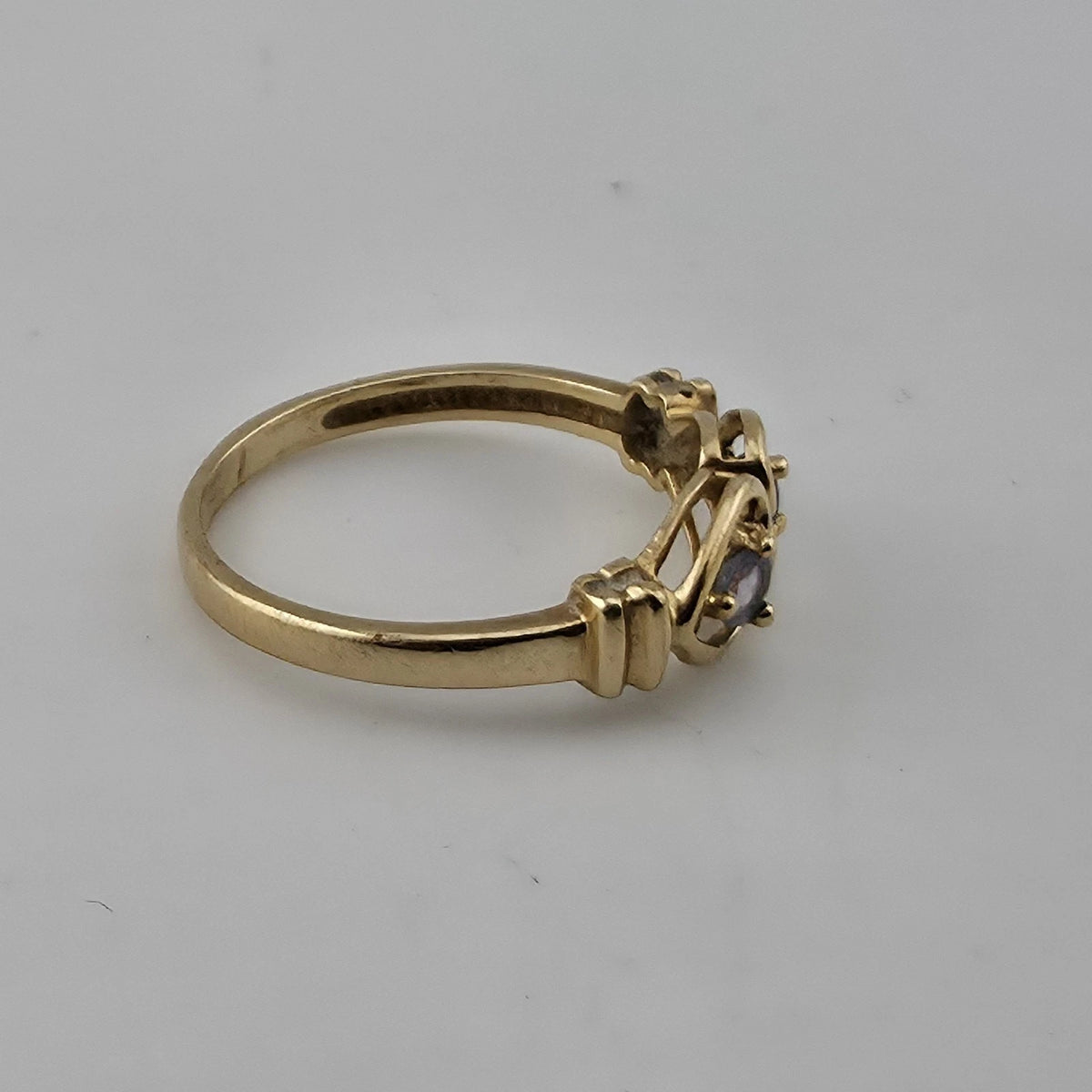 10K Yellow Gold Heart Ring Amethyst Purple Stones Vintage Size 6.75