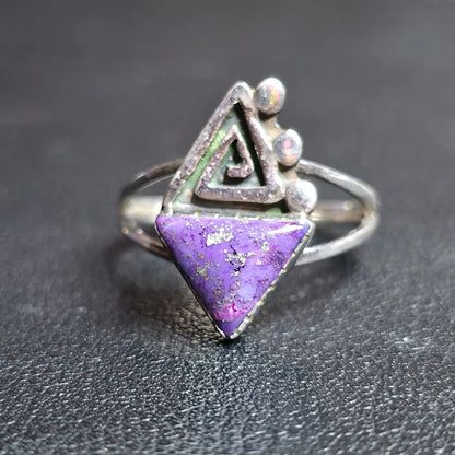 Sterling Silver 925 Purple Triangle Trillion Stone Ring Sz 8