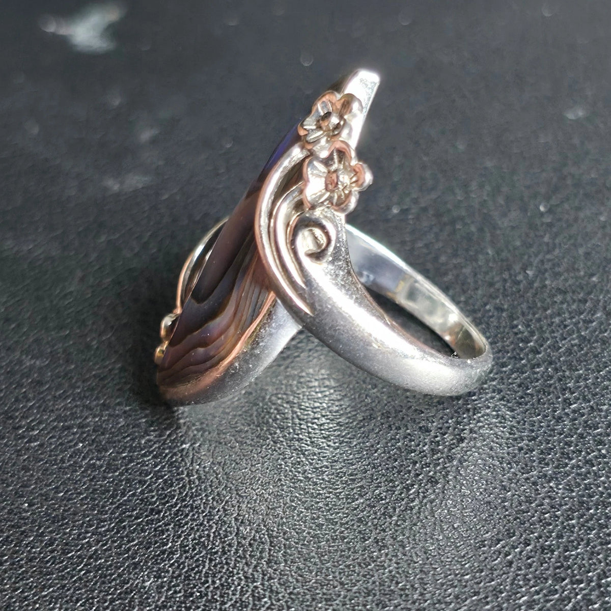 Sterling Silver Abalone Shell Ring Size 7 Rhodium Plated Flower Design BBJ 925