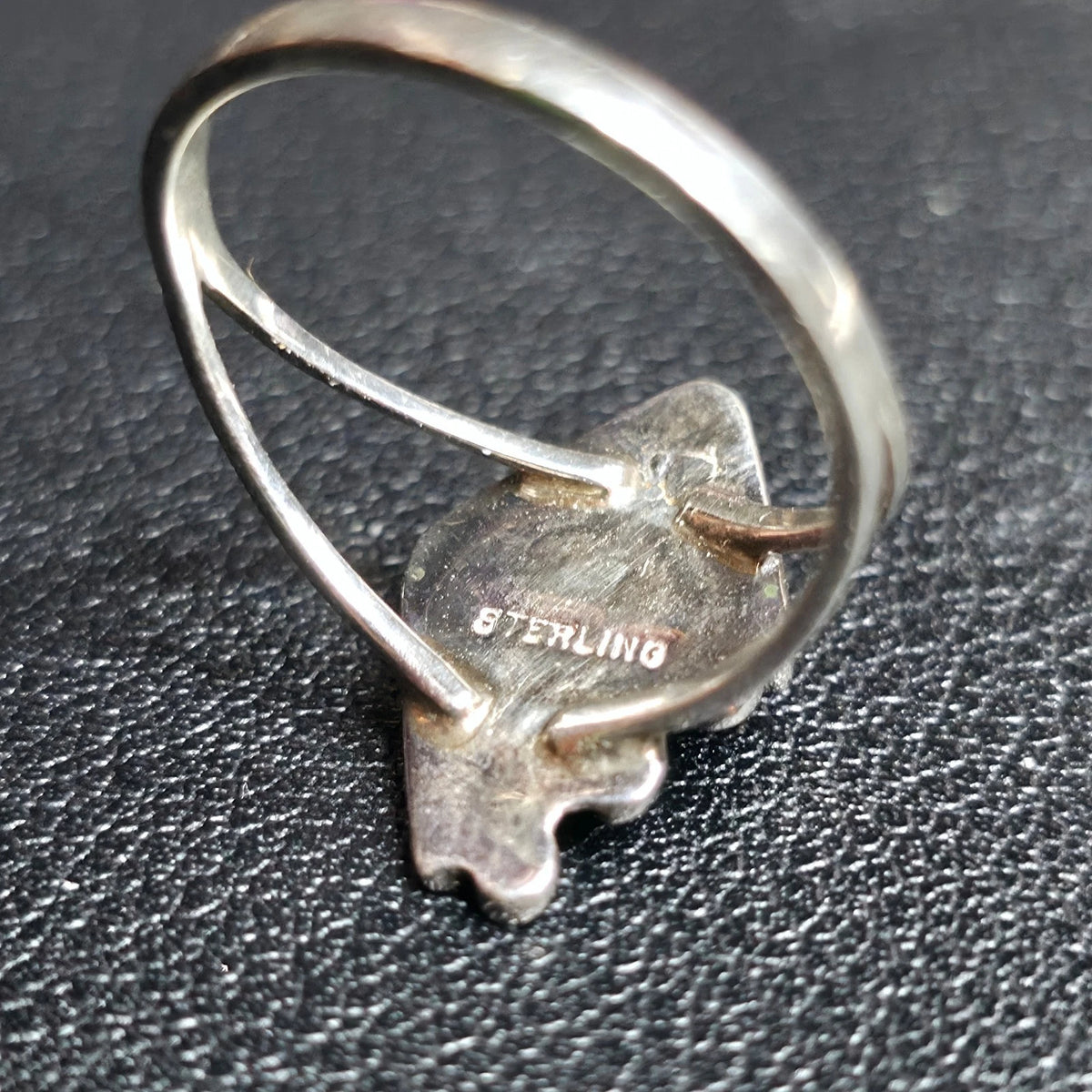 Sterling Silver 925 Purple Triangle Trillion Stone Ring Sz 8