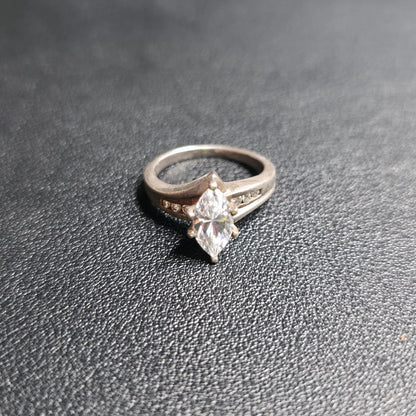 Sterling Silver Marquise Clear Stone Bypass Ring Size 8 Channel Set Accent Stone