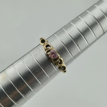 10K Yellow Gold Ring Heart Shaped Pink CZ Stone Size 7.5 1g Vintage