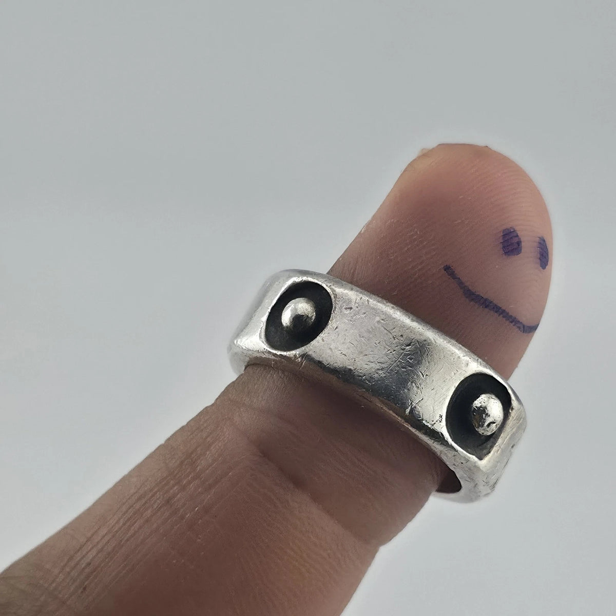 Sterling Silver Wide Band Ring Size 10.5 Oxidized Rivet Stud Modernist Unisex