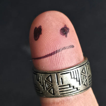 Silver Tone Copper Ring Size 5.5 Peruvian Aztec Tribal Wide Band
