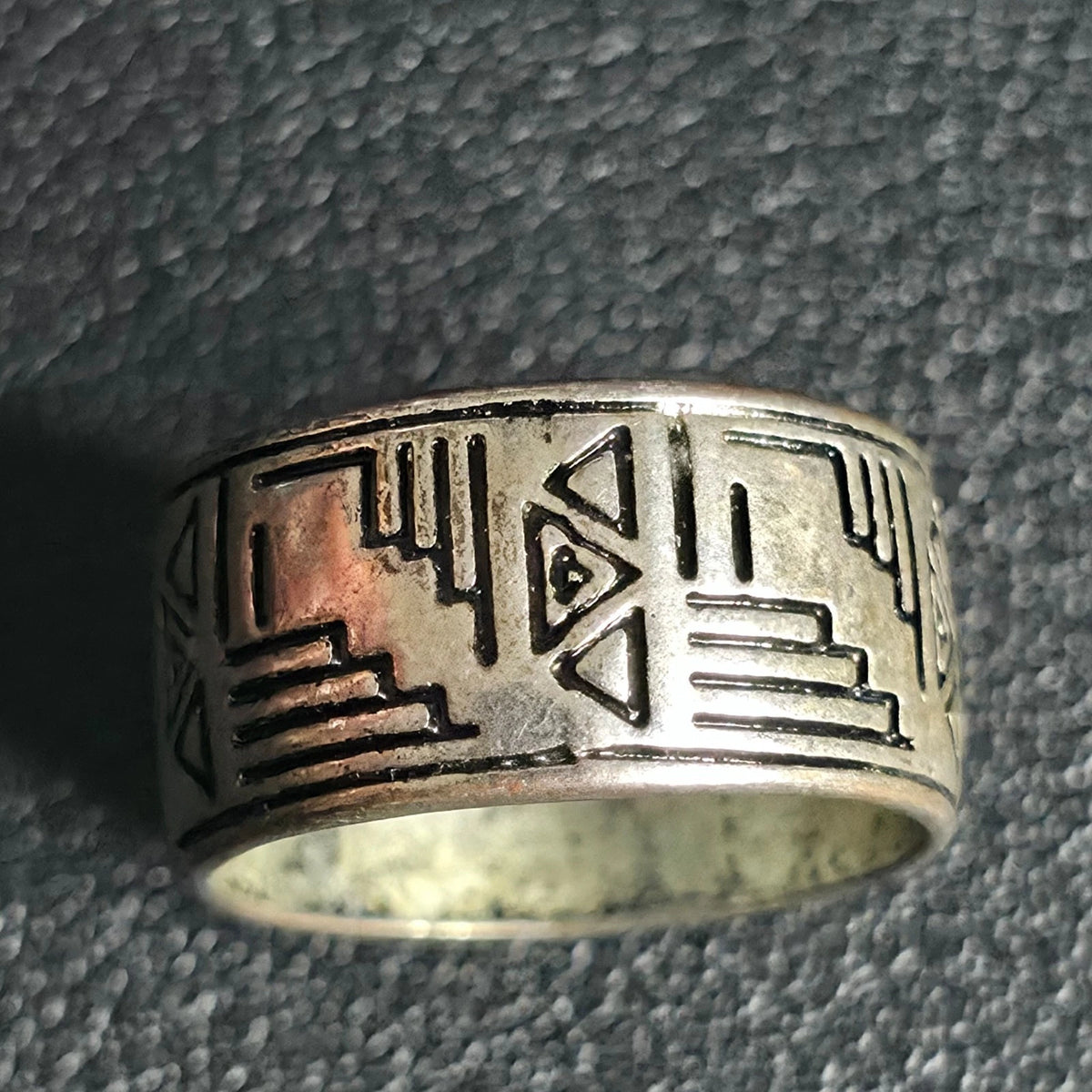 Silver Tone Copper Ring Size 5.5 Peruvian Aztec Tribal Wide Band