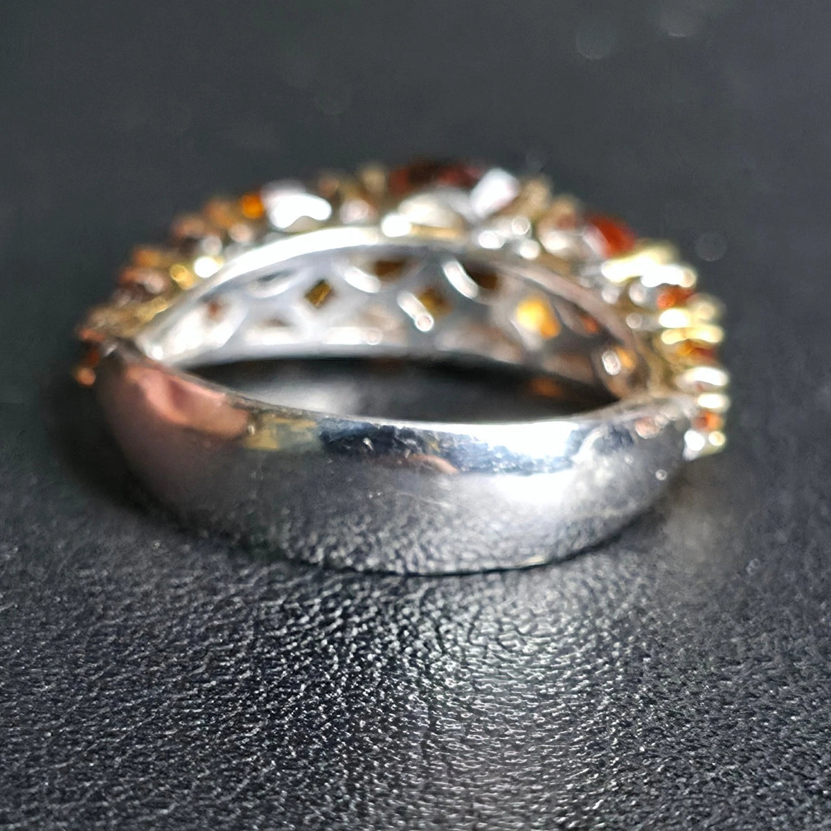 Sterling Silver Orange Stone Ring Size 8 Graduated Band Stamped 925 NH