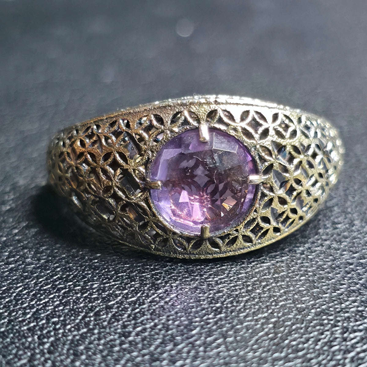 Sterling Silver Art Deco Filigree Dome Ring Purple-Pink Stone Sz 9